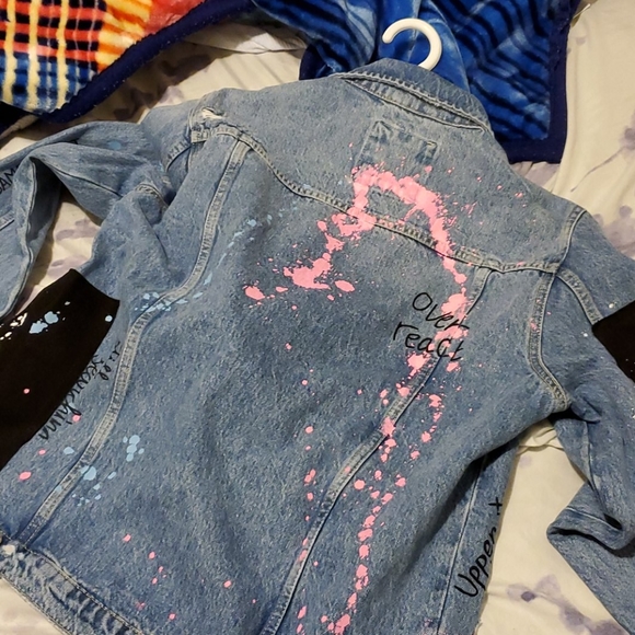 Jeans jacket - Picture 2 of 4